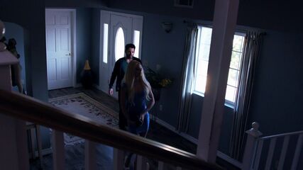 MILF Seduce Al Padre Sexy